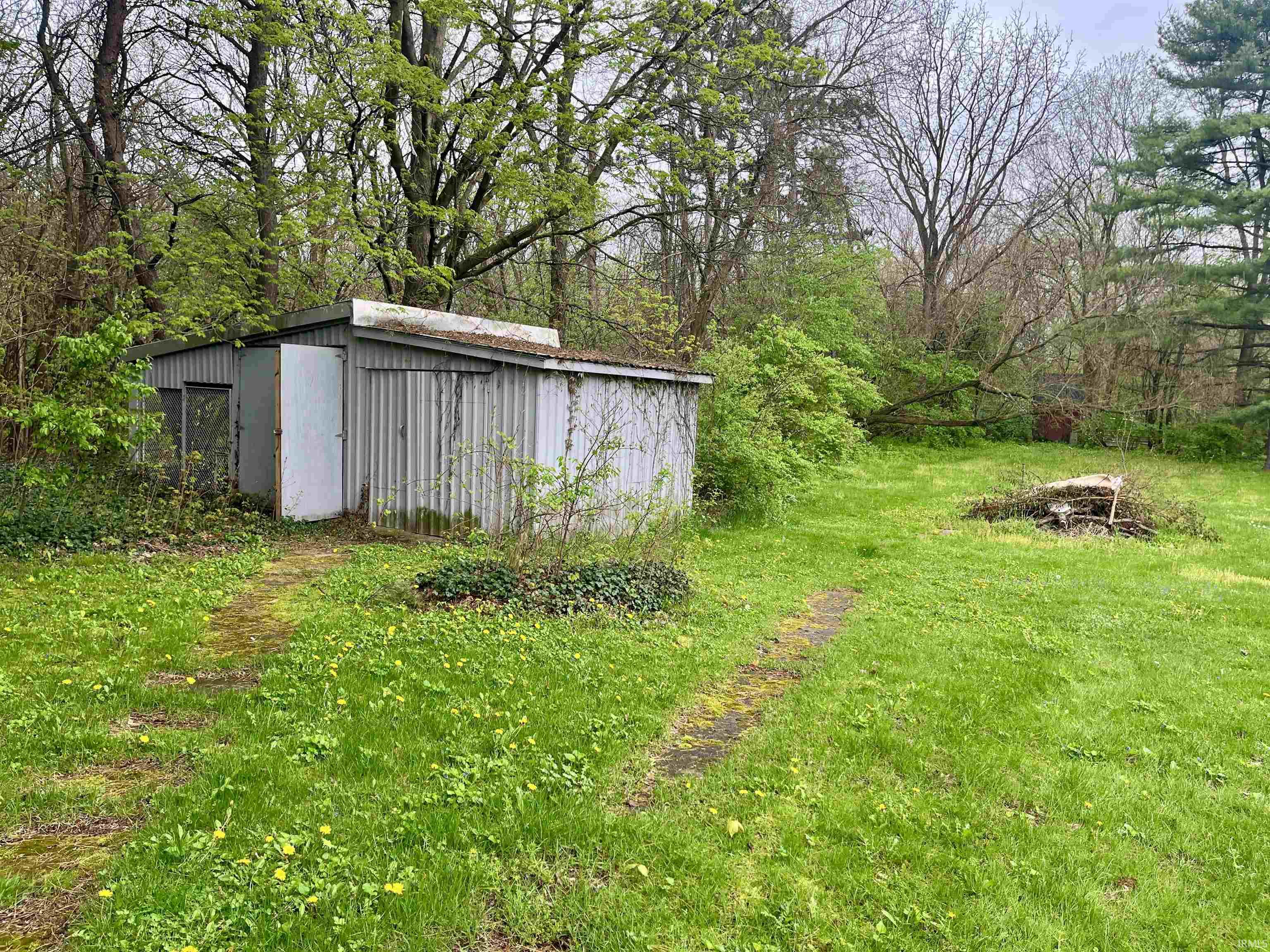63461 Crumstown Highway North Liberty IN 46554