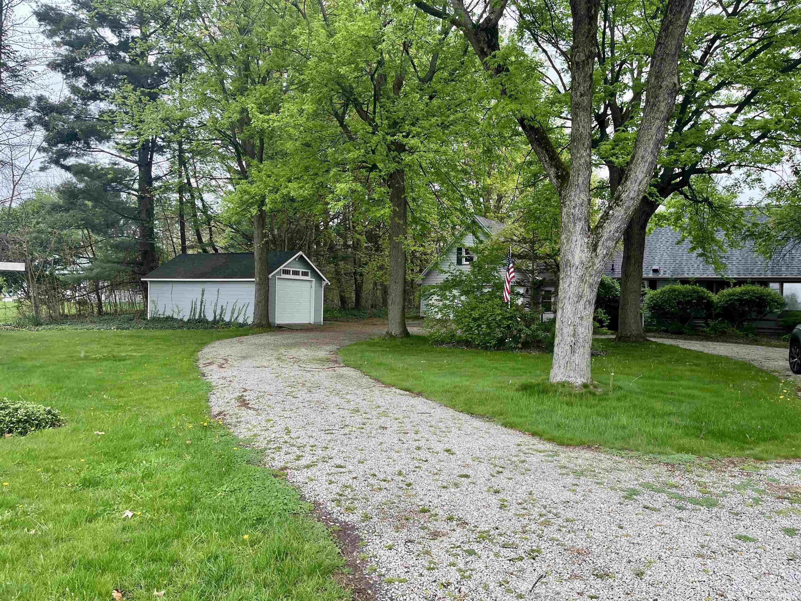 63461 Crumstown Highway North Liberty IN 46554