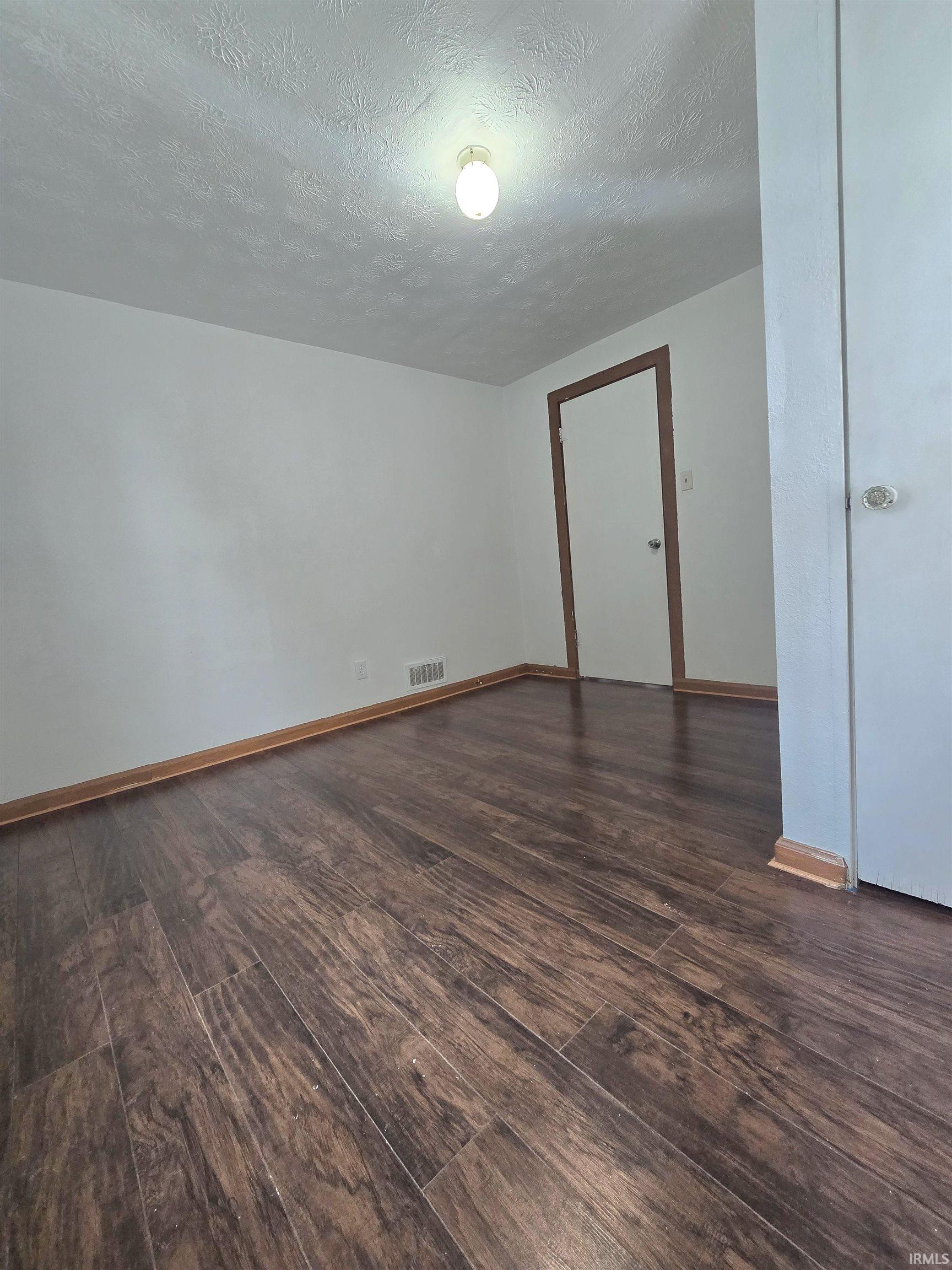 1601 Magnolia Street South Bend IN 46613