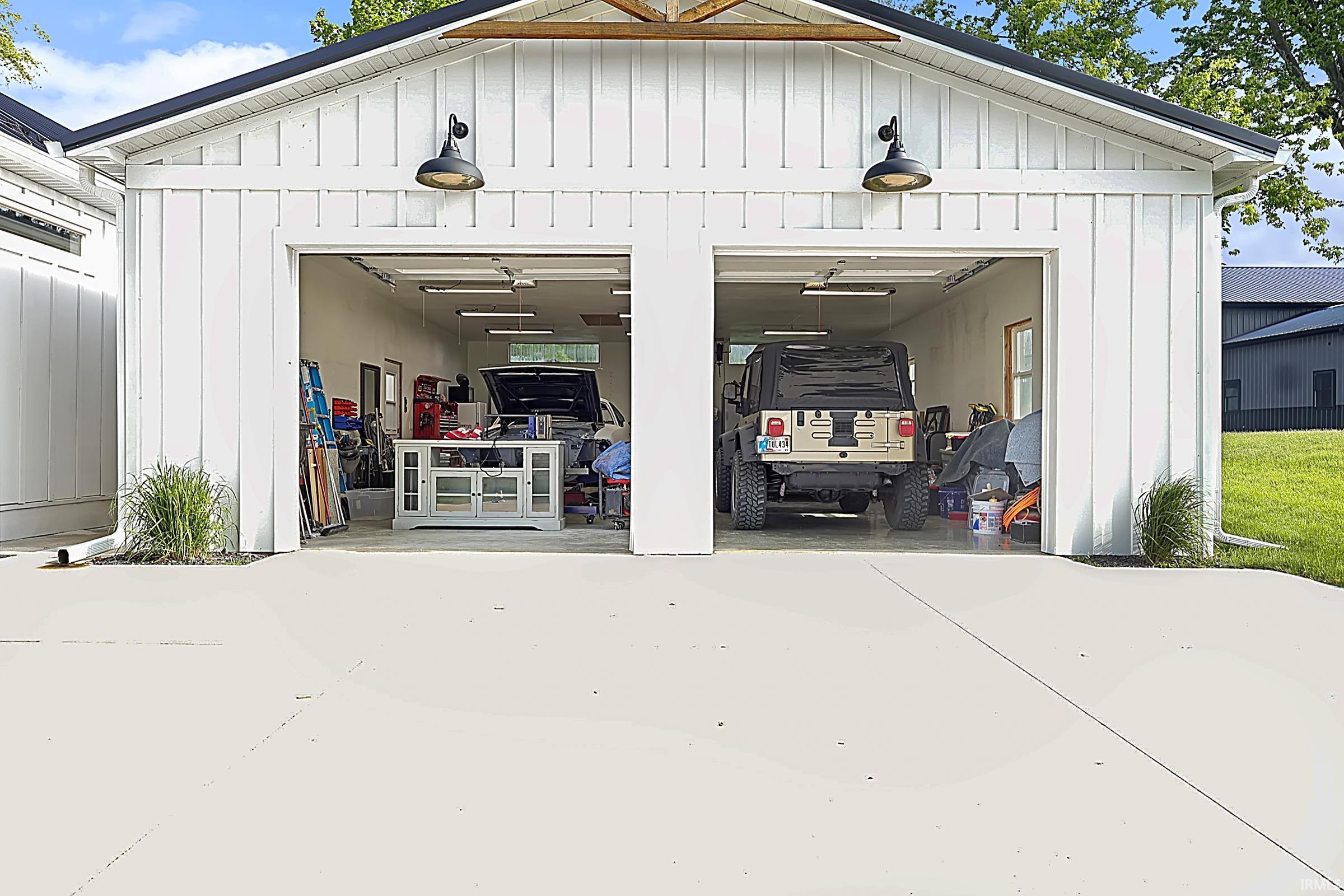 2607 Wolfs Point Drive Rochester IN 46975