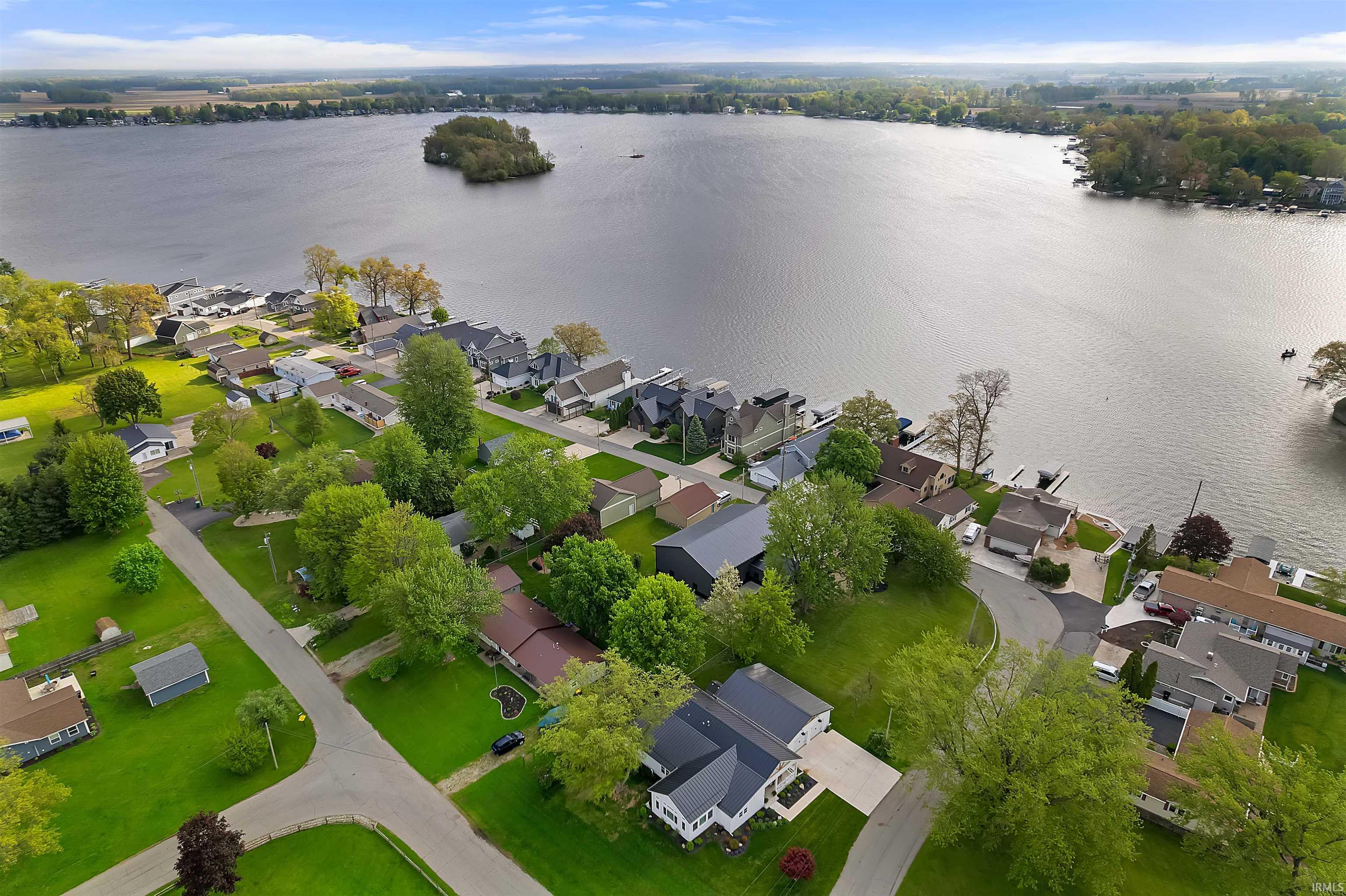 2607 Wolfs Point Drive Rochester IN 46975