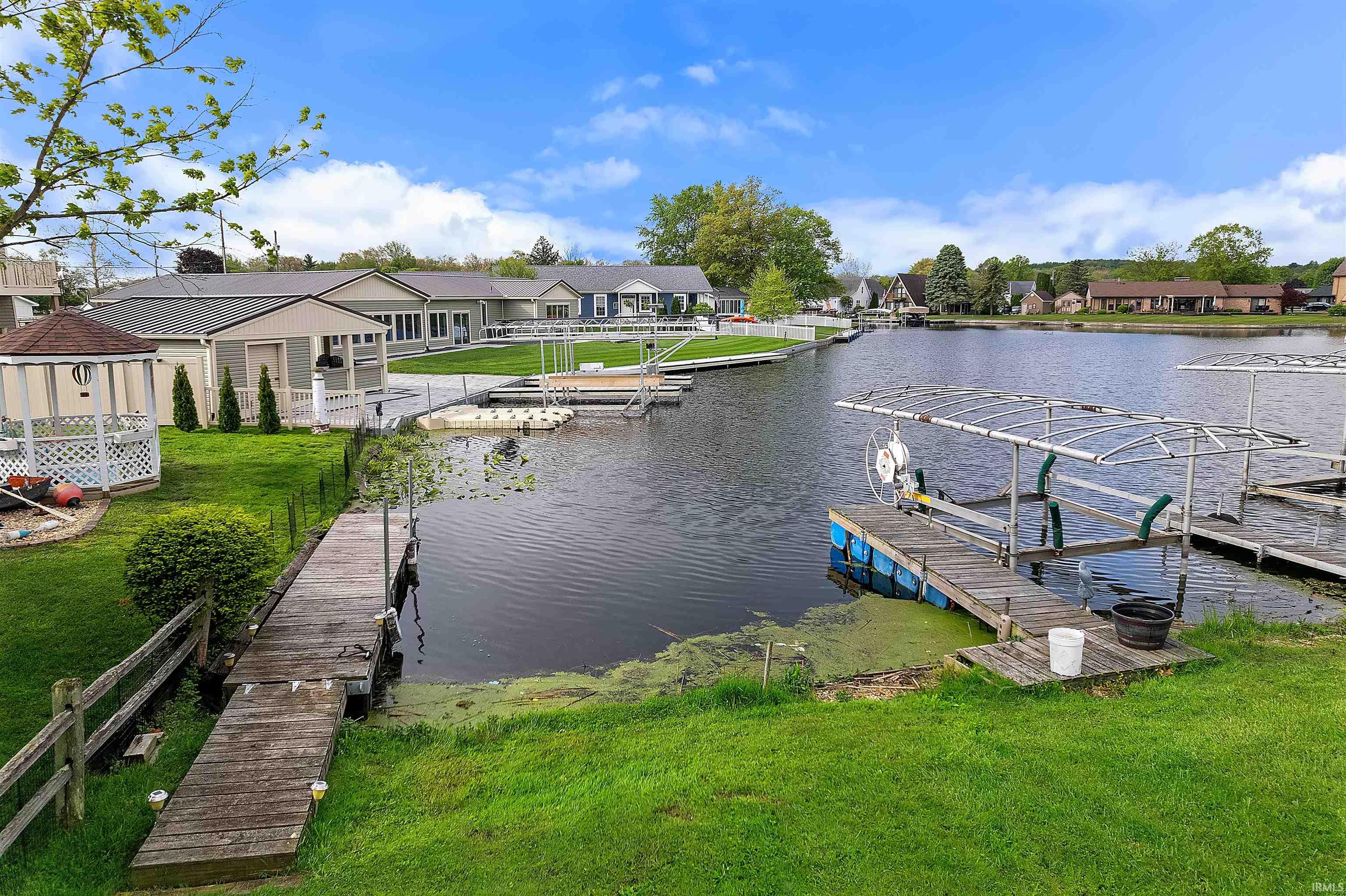 2607 Wolfs Point Drive Rochester IN 46975