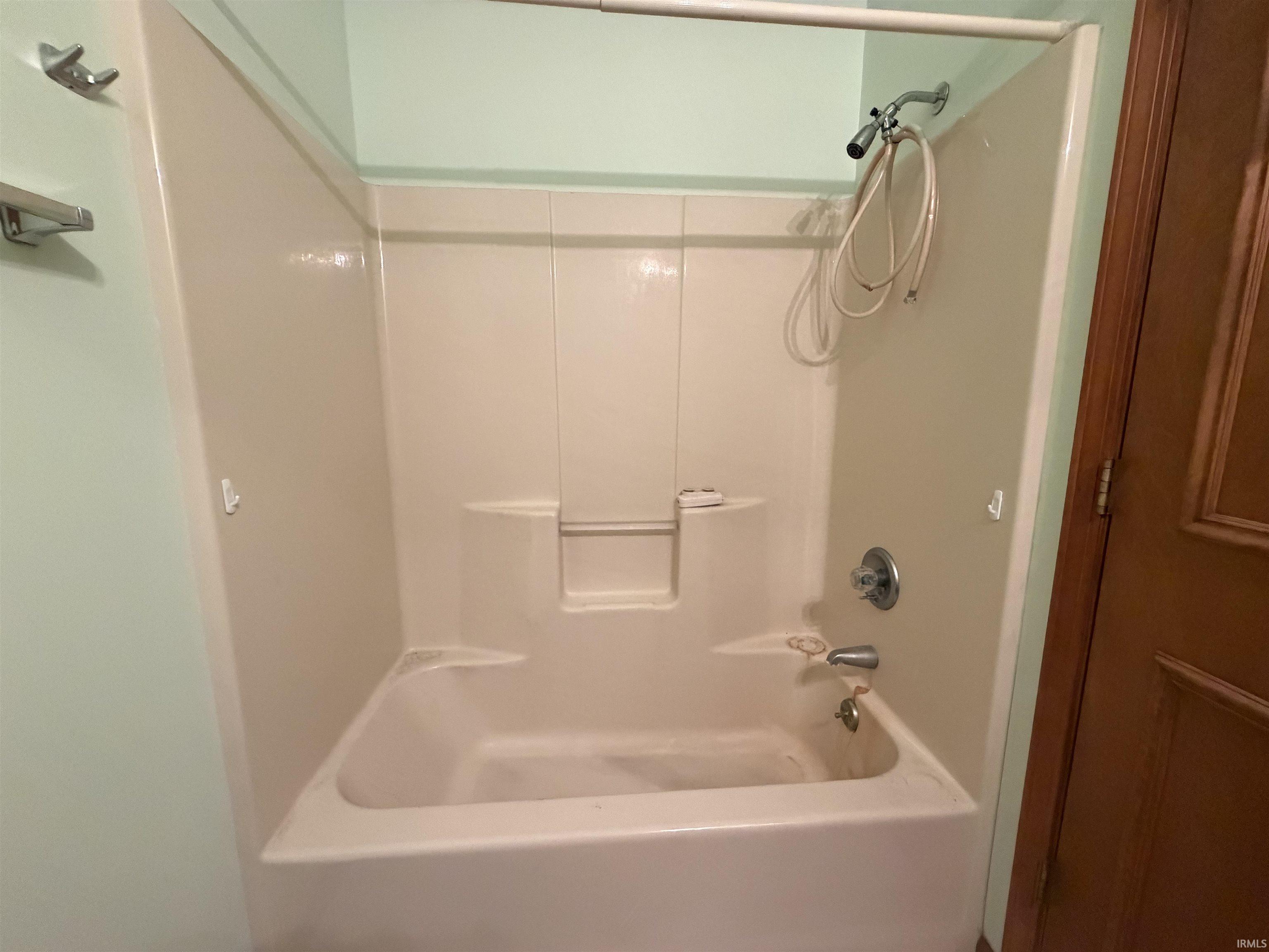 51937 Meadow Crest Drive South Bend IN 46628