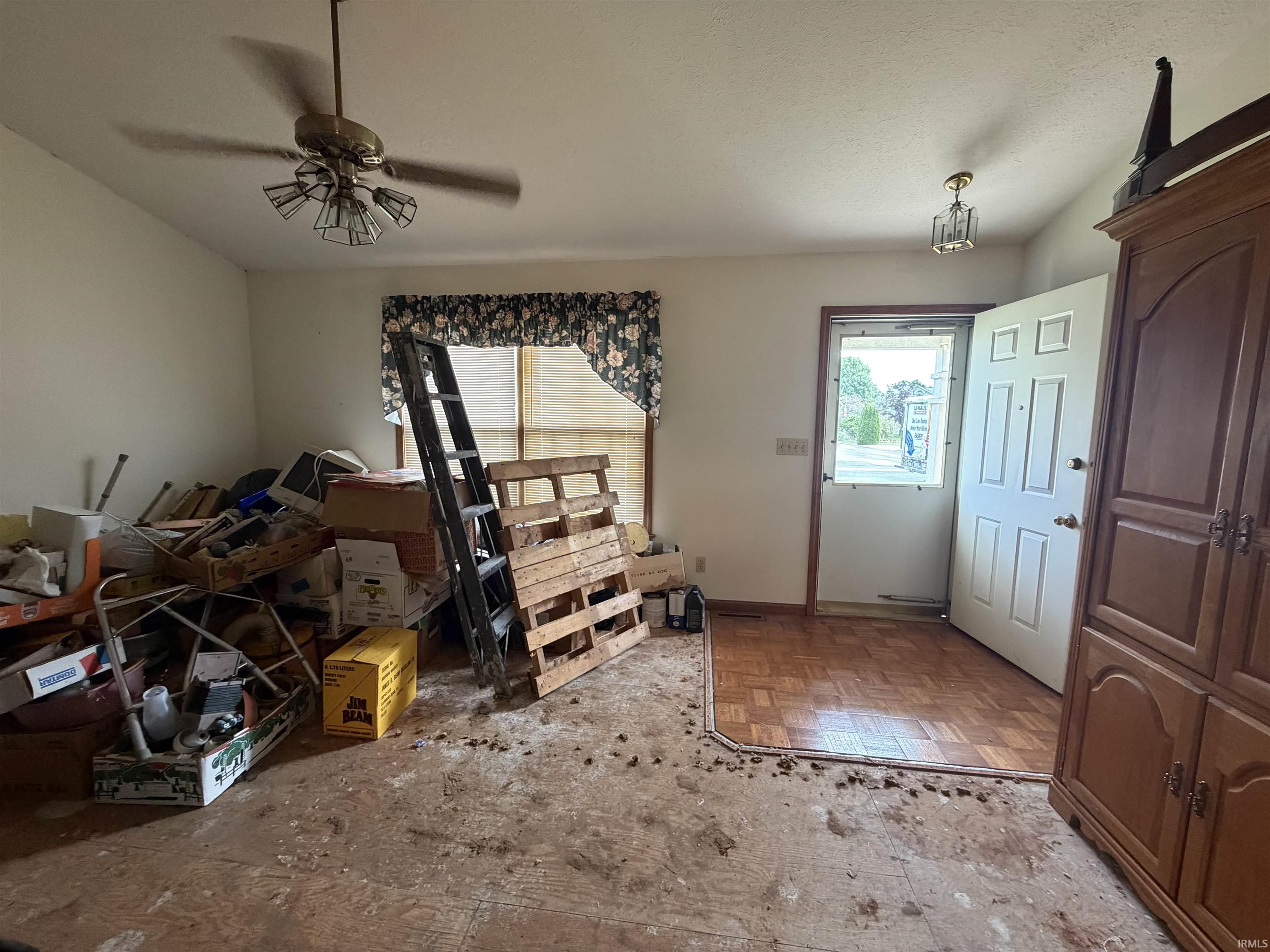 51937 Meadow Crest Drive South Bend IN 46628