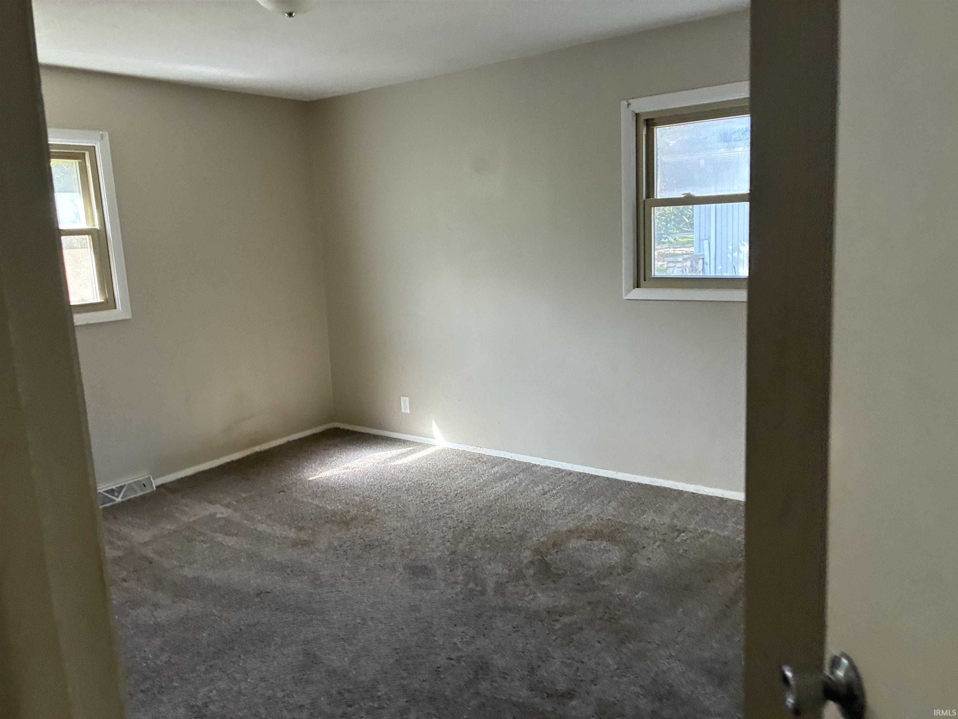 748 W 9th Street Rochester IN 46975