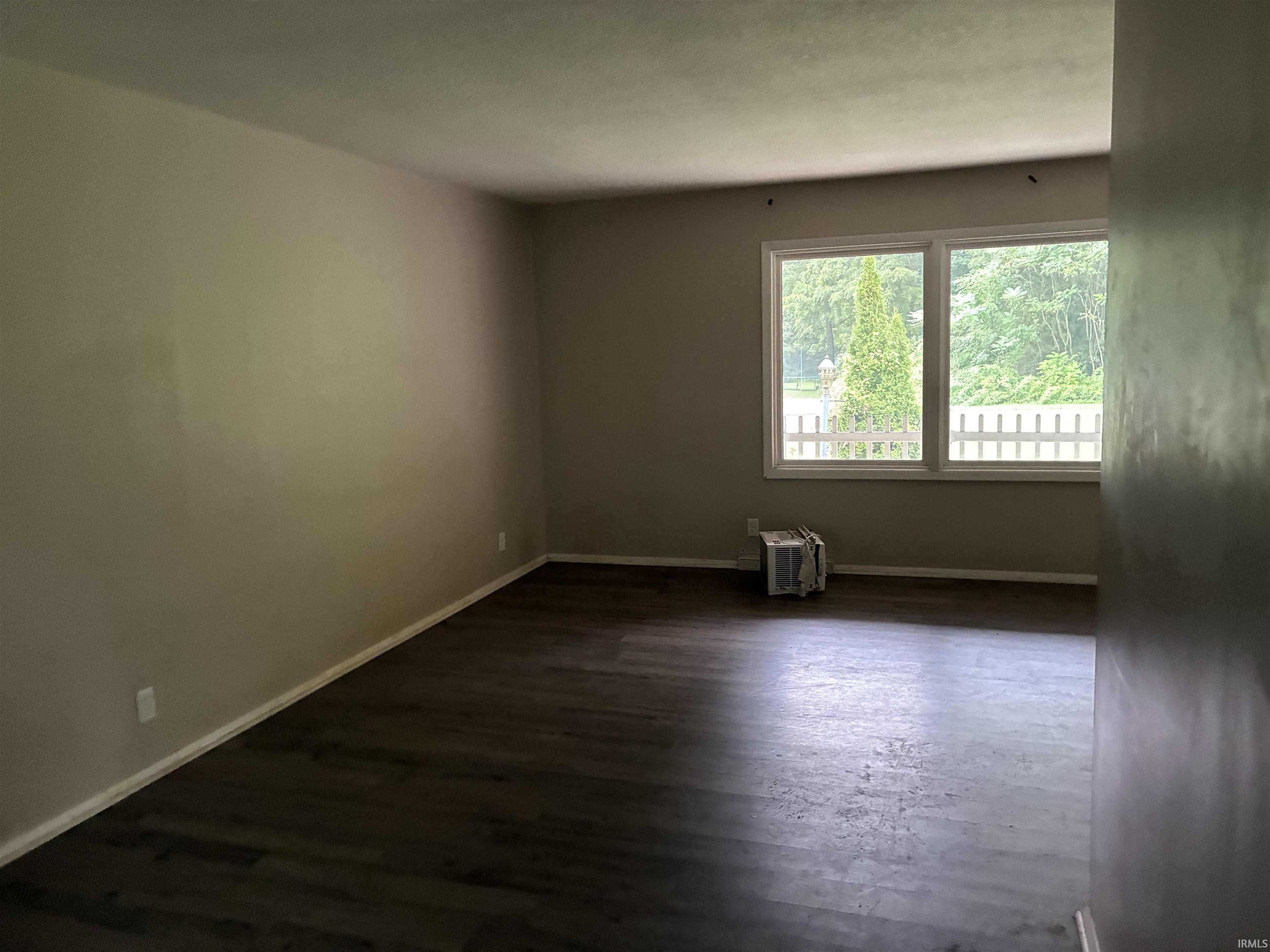 748 W 9th Street Rochester IN 46975