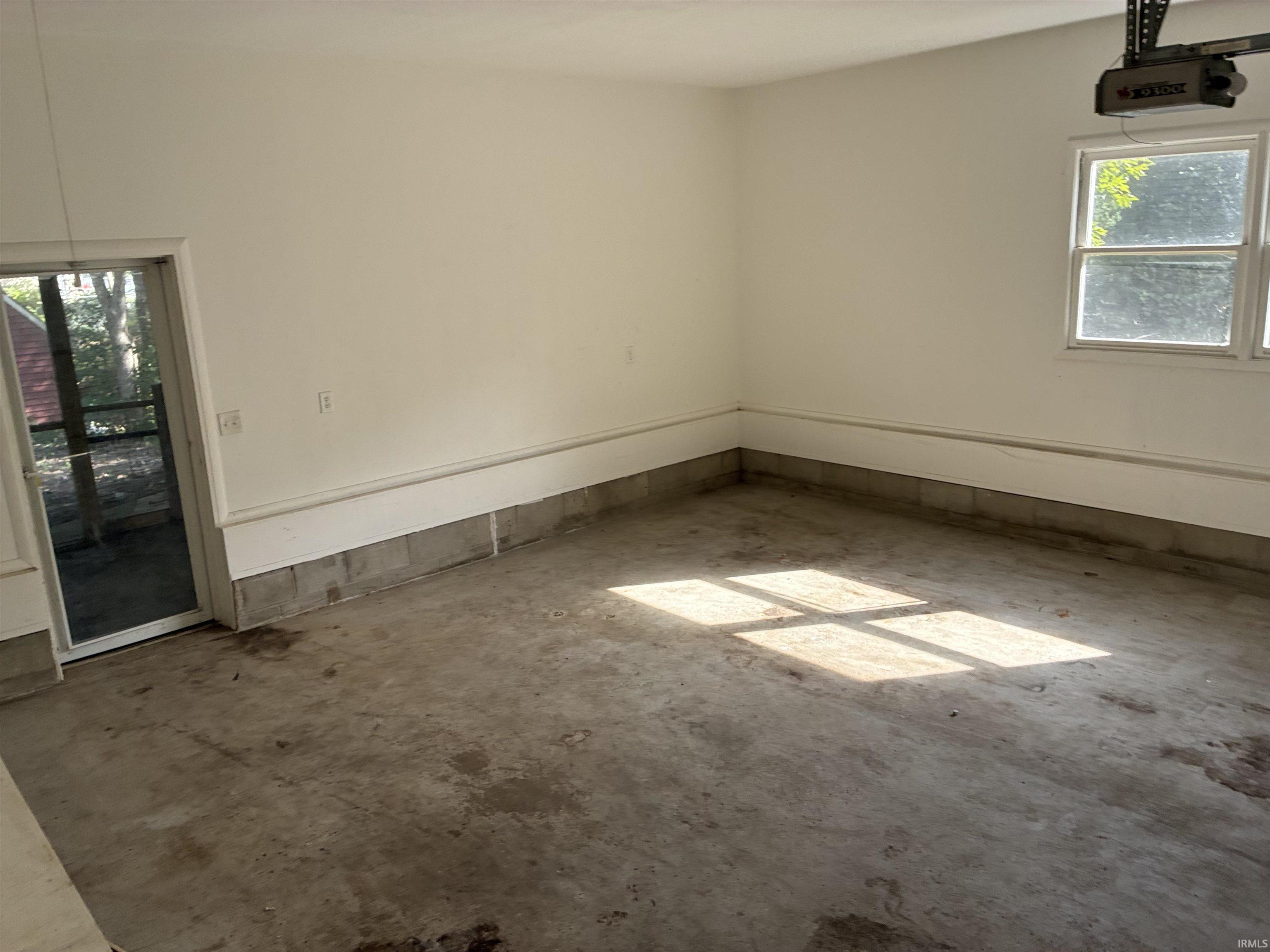 748 W 9th Street Rochester IN 46975