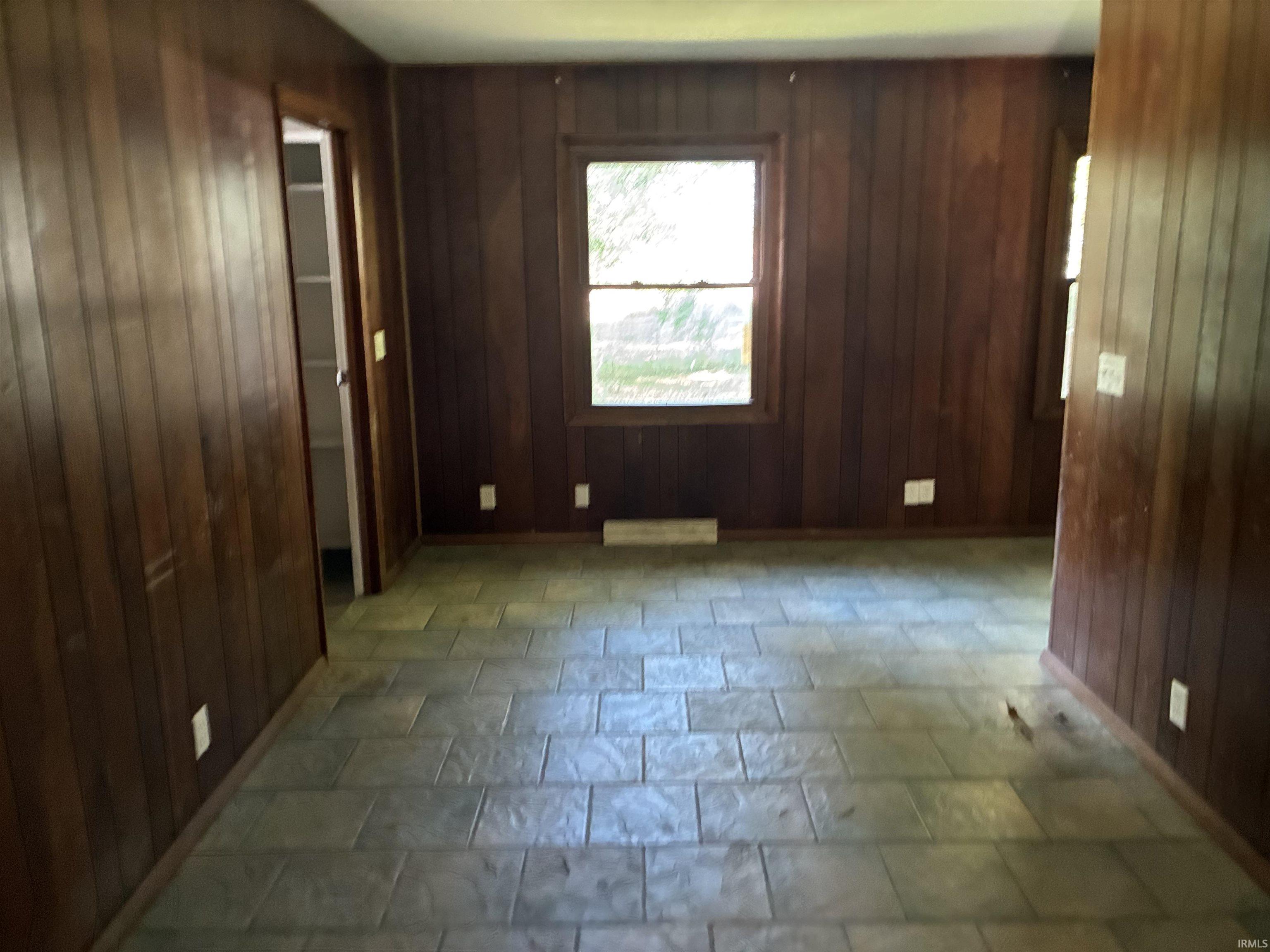 748 W 9th Street Rochester IN 46975