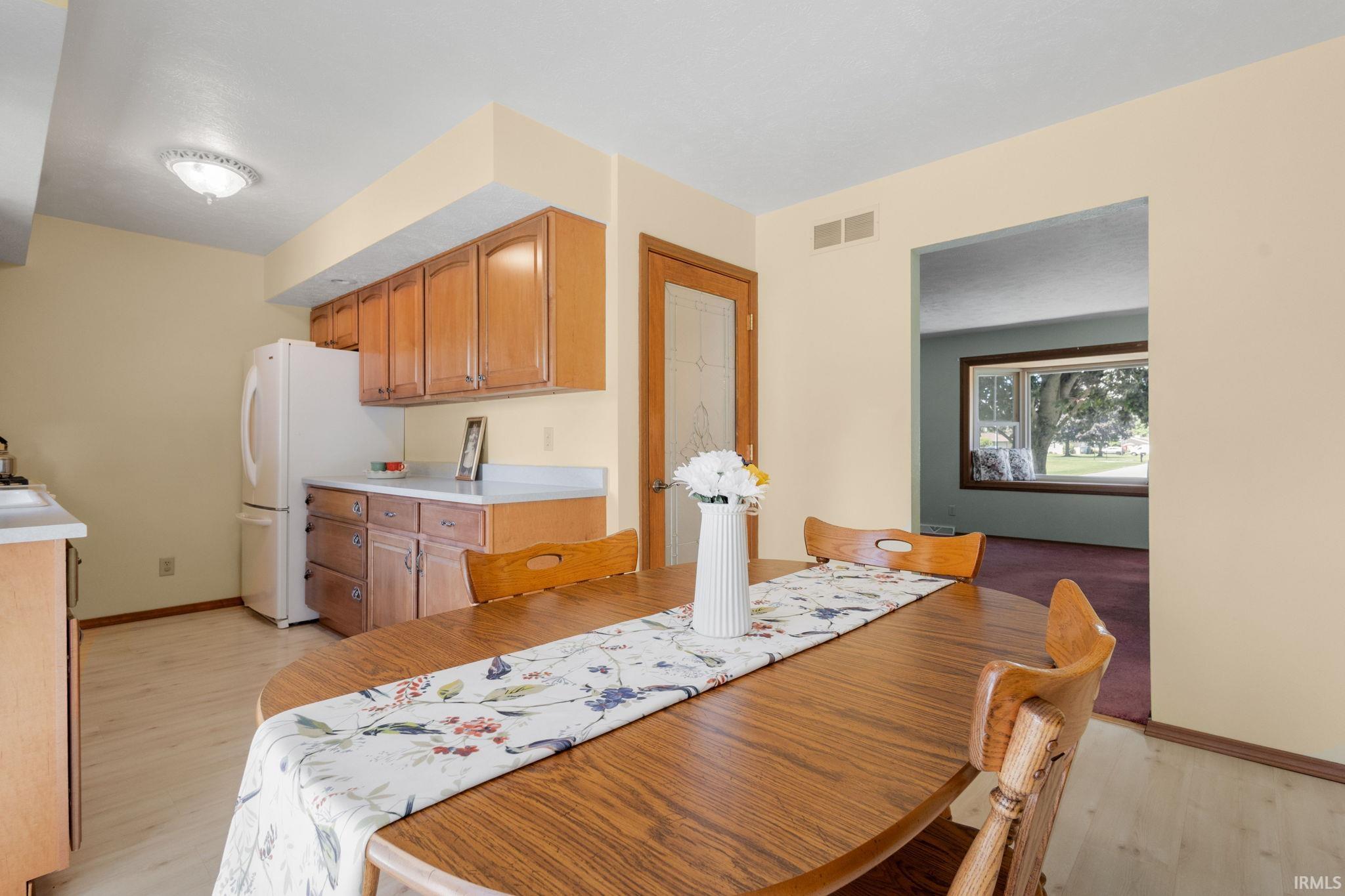 57302 Peggy Drive South Bend IN 46619