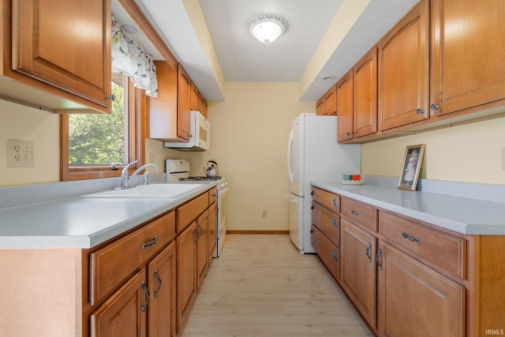 57302 Peggy Drive South Bend IN 46619