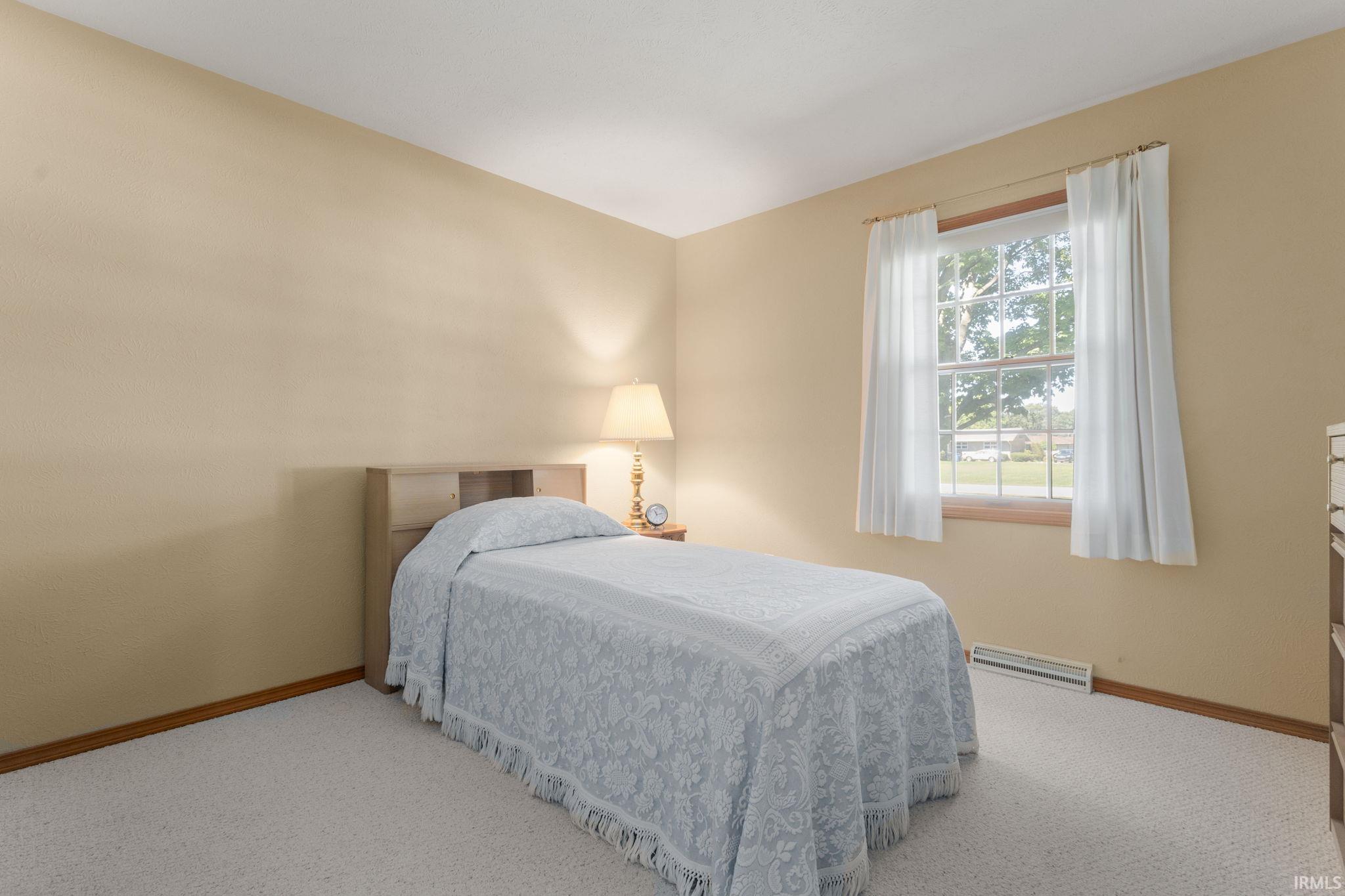 57302 Peggy Drive South Bend IN 46619