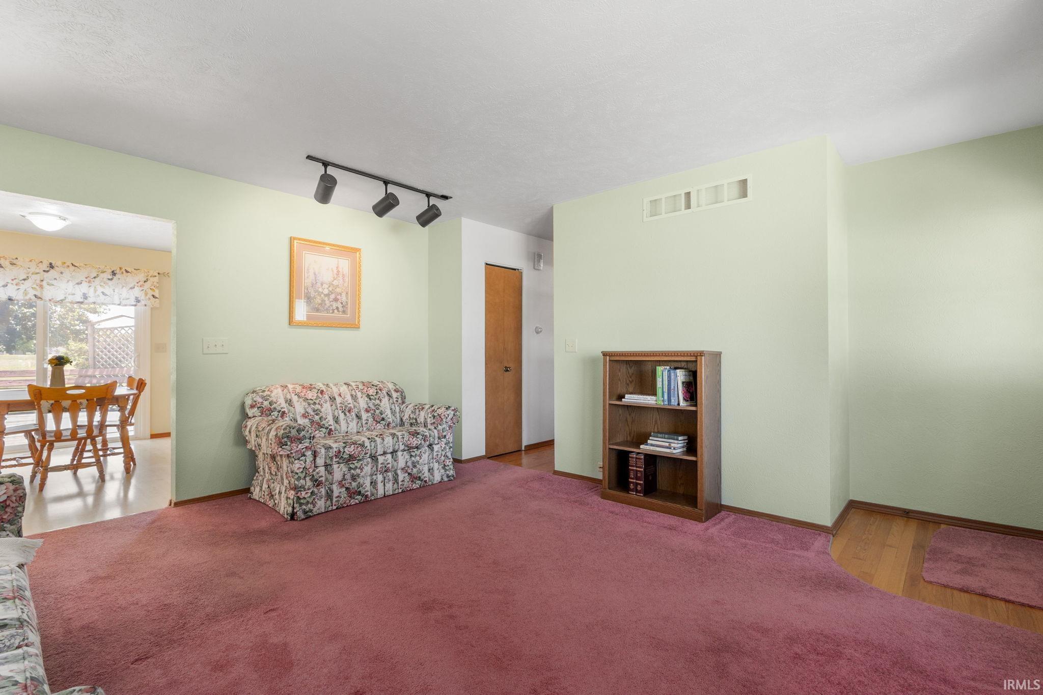 57302 Peggy Drive South Bend IN 46619