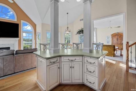 1055 N Admirals Pointe Drive Lafayette IN 47909