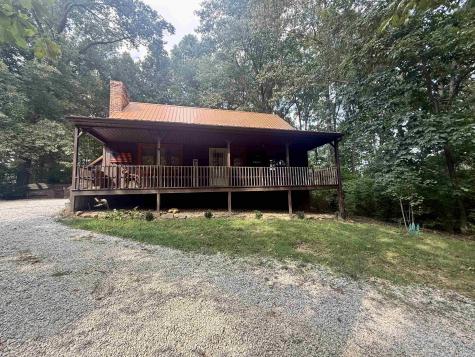 1349 Bellgrade Avenue Loogootee IN 47553