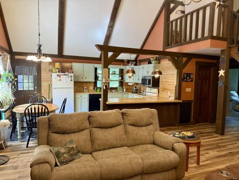 1349 Bellgrade Avenue Loogootee IN 47553