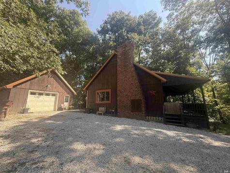 1349 Bellgrade Avenue Loogootee IN 47553