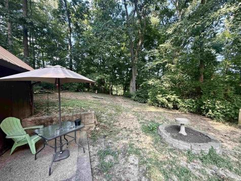 1349 Bellgrade Avenue Loogootee IN 47553