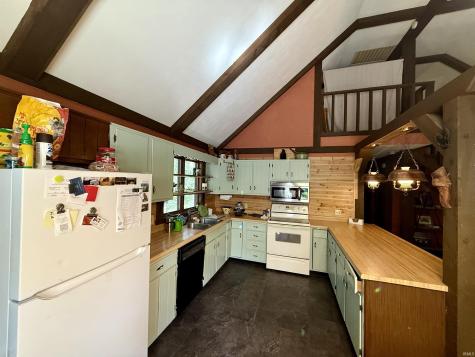 1349 Bellgrade Avenue Loogootee IN 47553