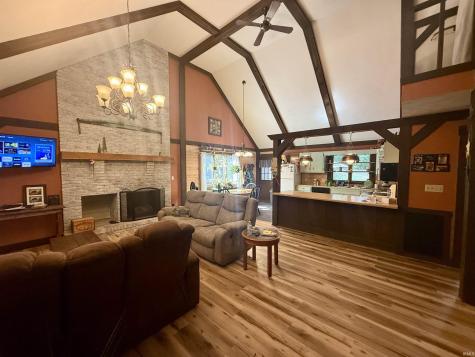 1349 Bellgrade Avenue Loogootee IN 47553