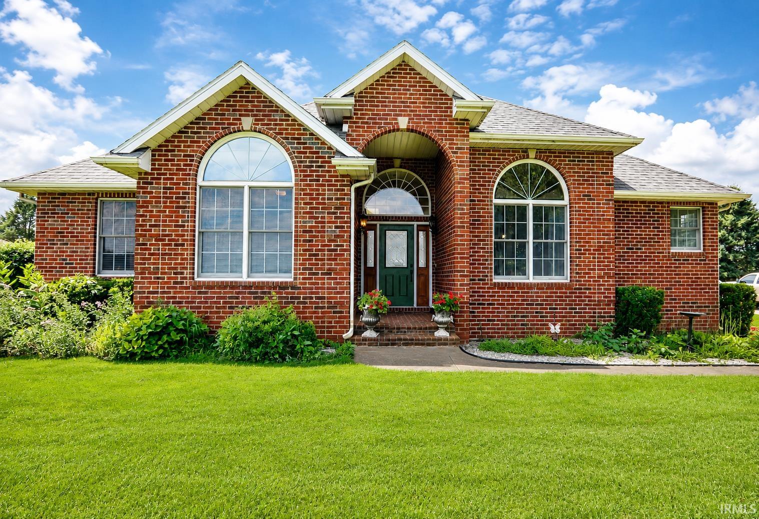 51529 Primrose Road South Bend IN 46628