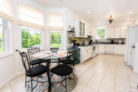 51529 Primrose Road South Bend IN 46628