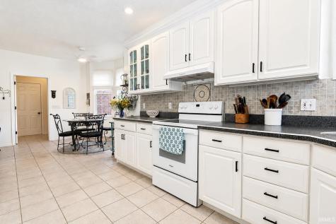 51529 Primrose Road South Bend IN 46628