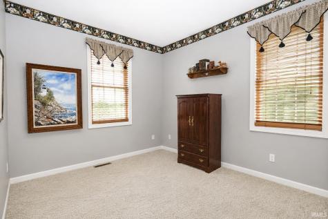 51529 Primrose Road South Bend IN 46628