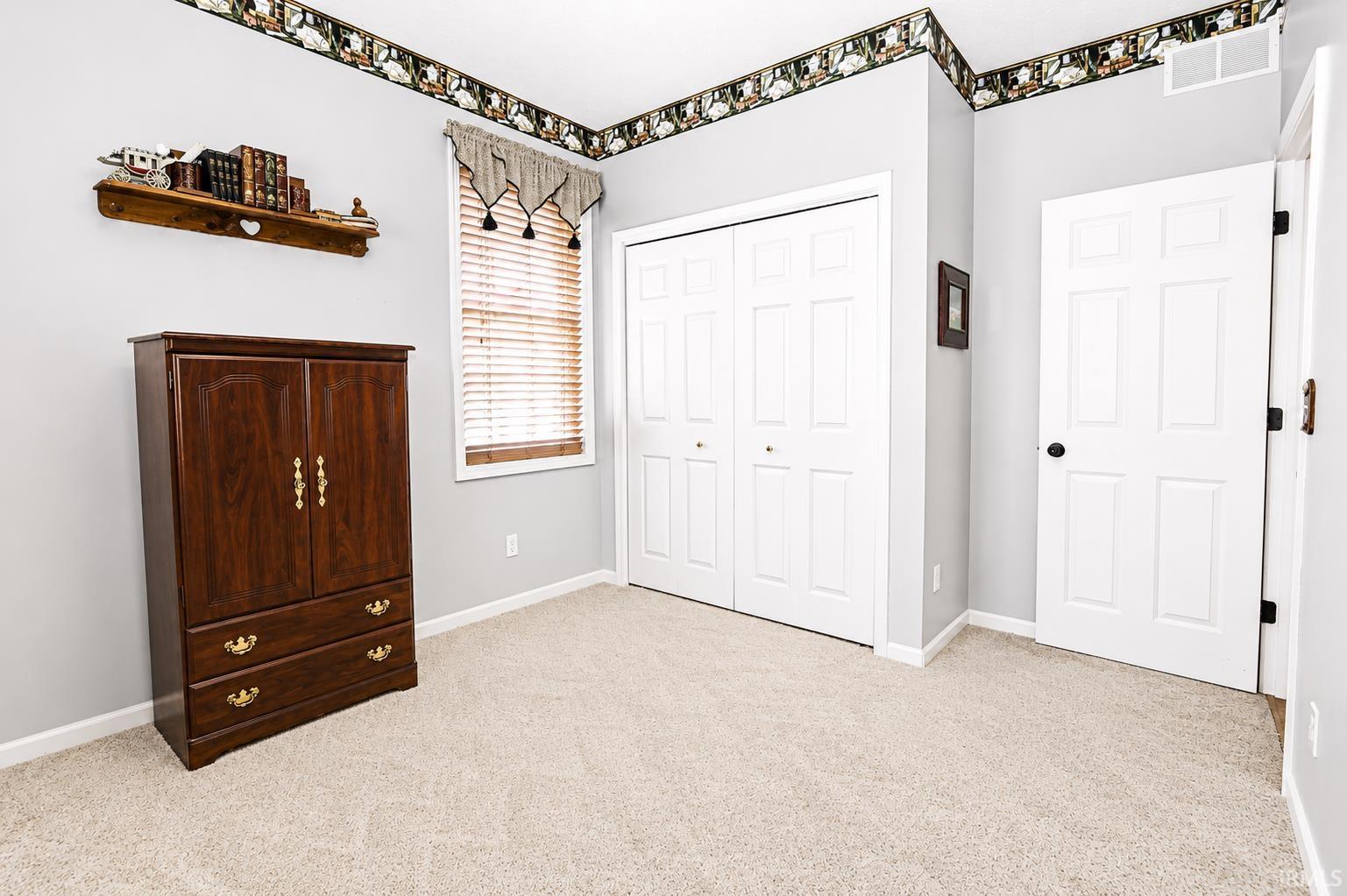 51529 Primrose Road South Bend IN 46628