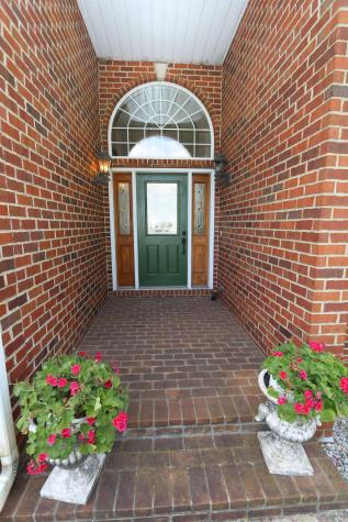51529 Primrose Road South Bend IN 46628