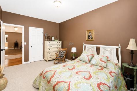 51529 Primrose Road South Bend IN 46628