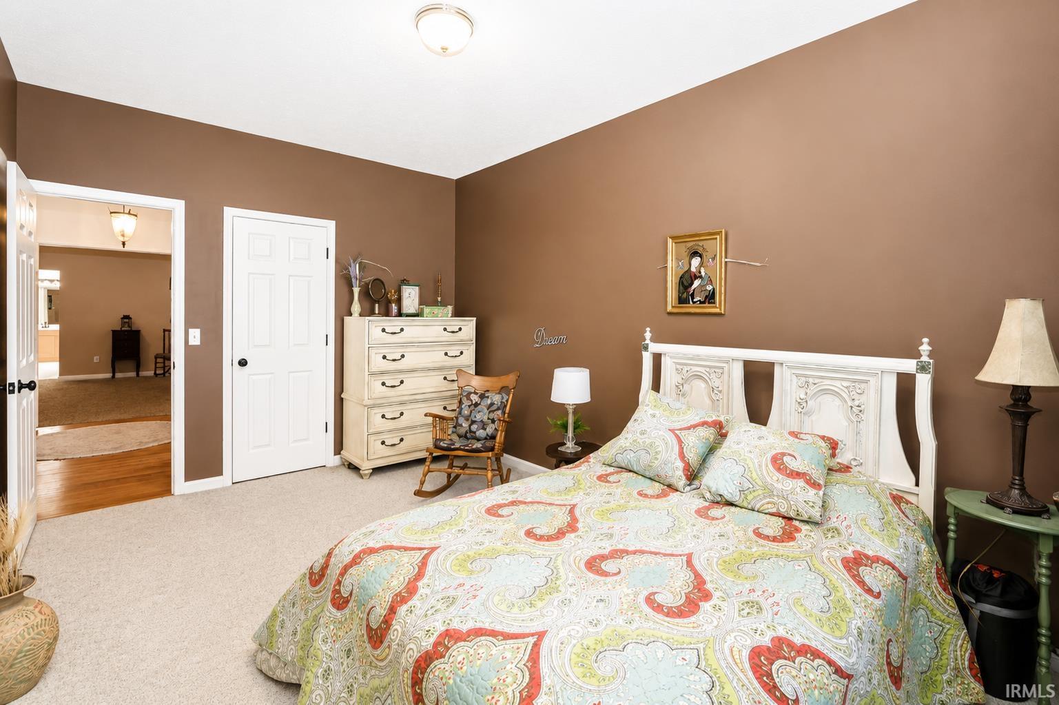 51529 Primrose Road South Bend IN 46628