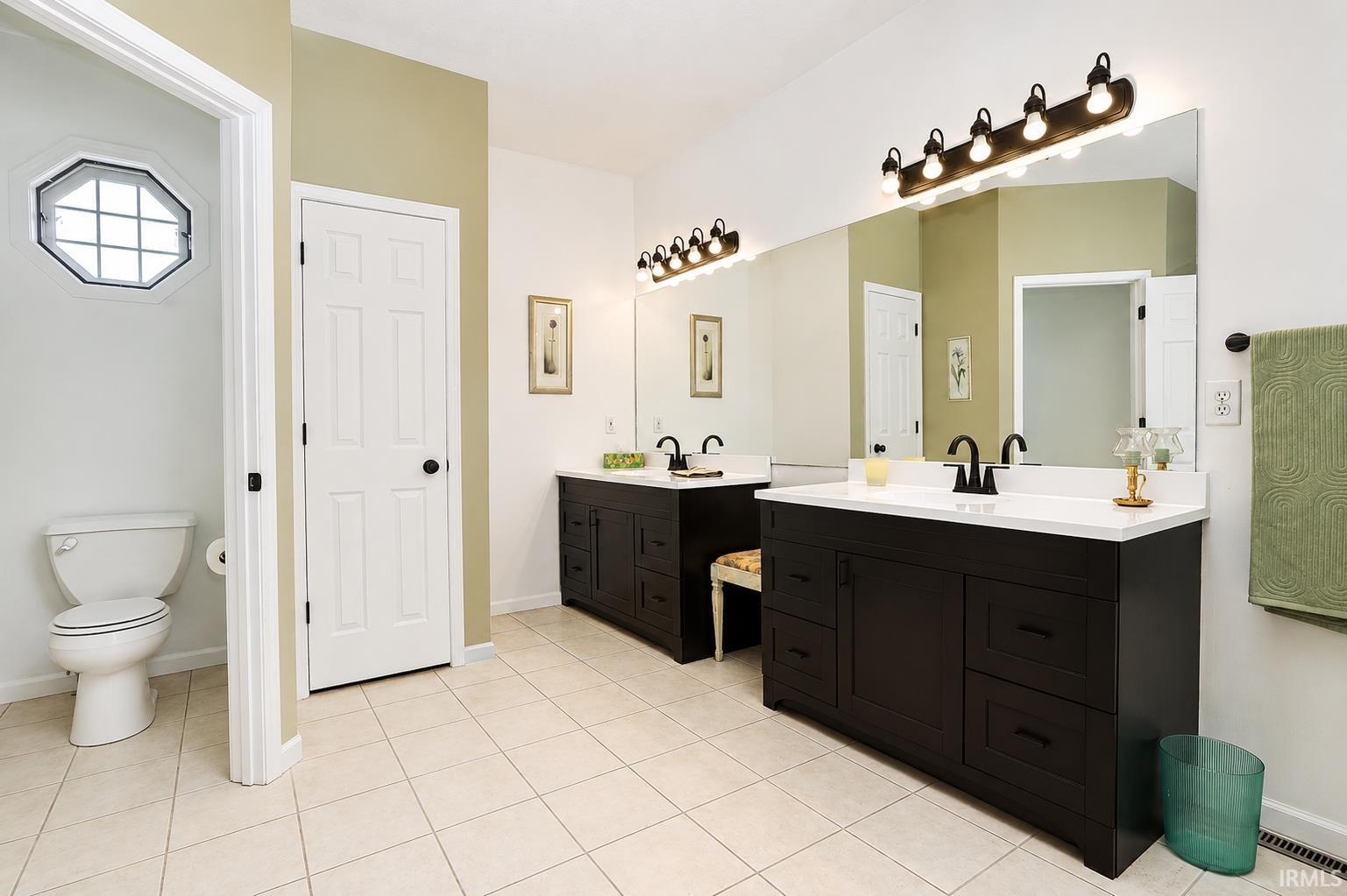 51529 Primrose Road South Bend IN 46628