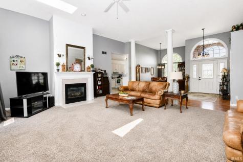 51529 Primrose Road South Bend IN 46628