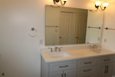 1127 Sunnyside Lane Lebanon IN 46052