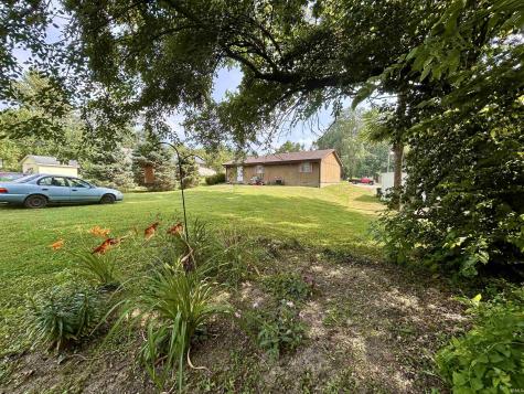 1009 W Walnut Street Brownstown IN 47220