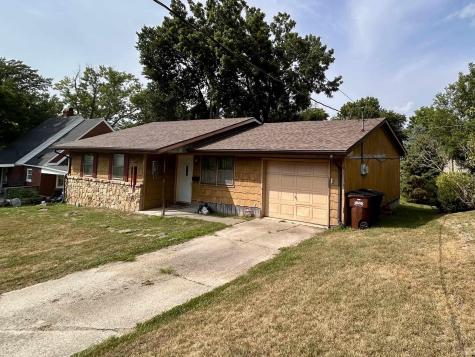 1009 W Walnut Street Brownstown IN 47220