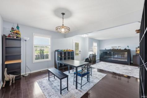 1209 Obsidian Lane Fort Wayne IN 46845