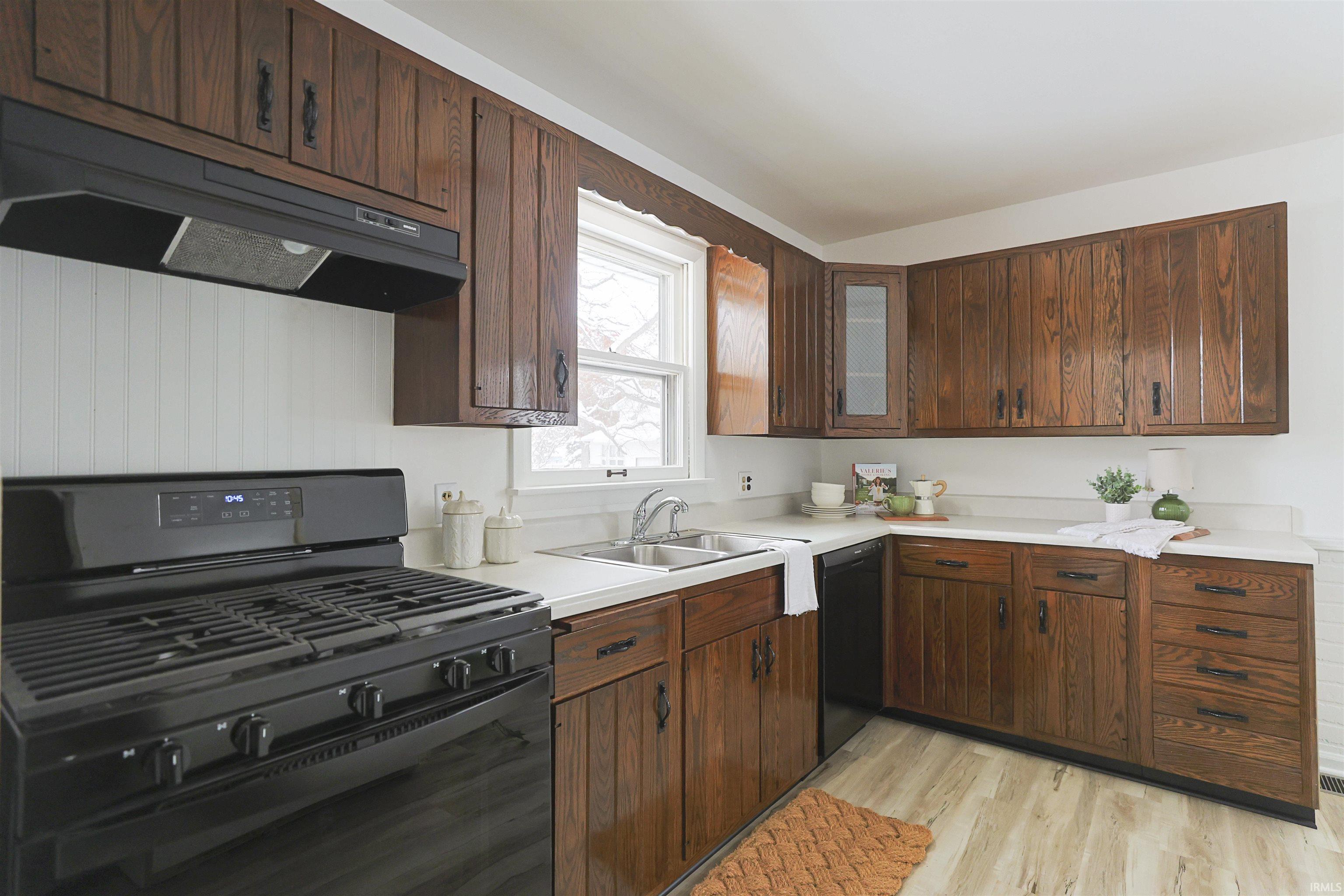 4059 Cottage Avenue Mishawaka IN 46544