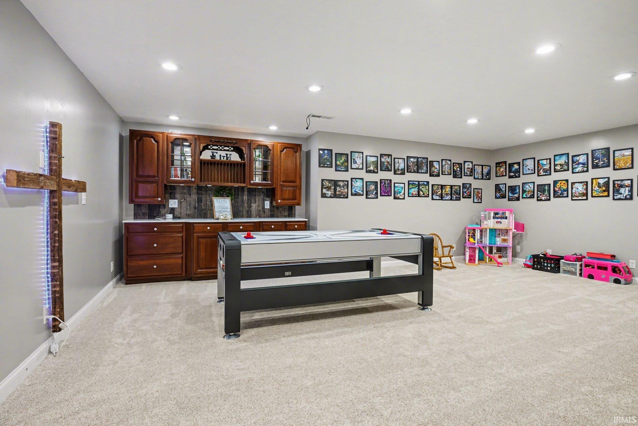14541 Field Crest Court Middlebury IN 46540