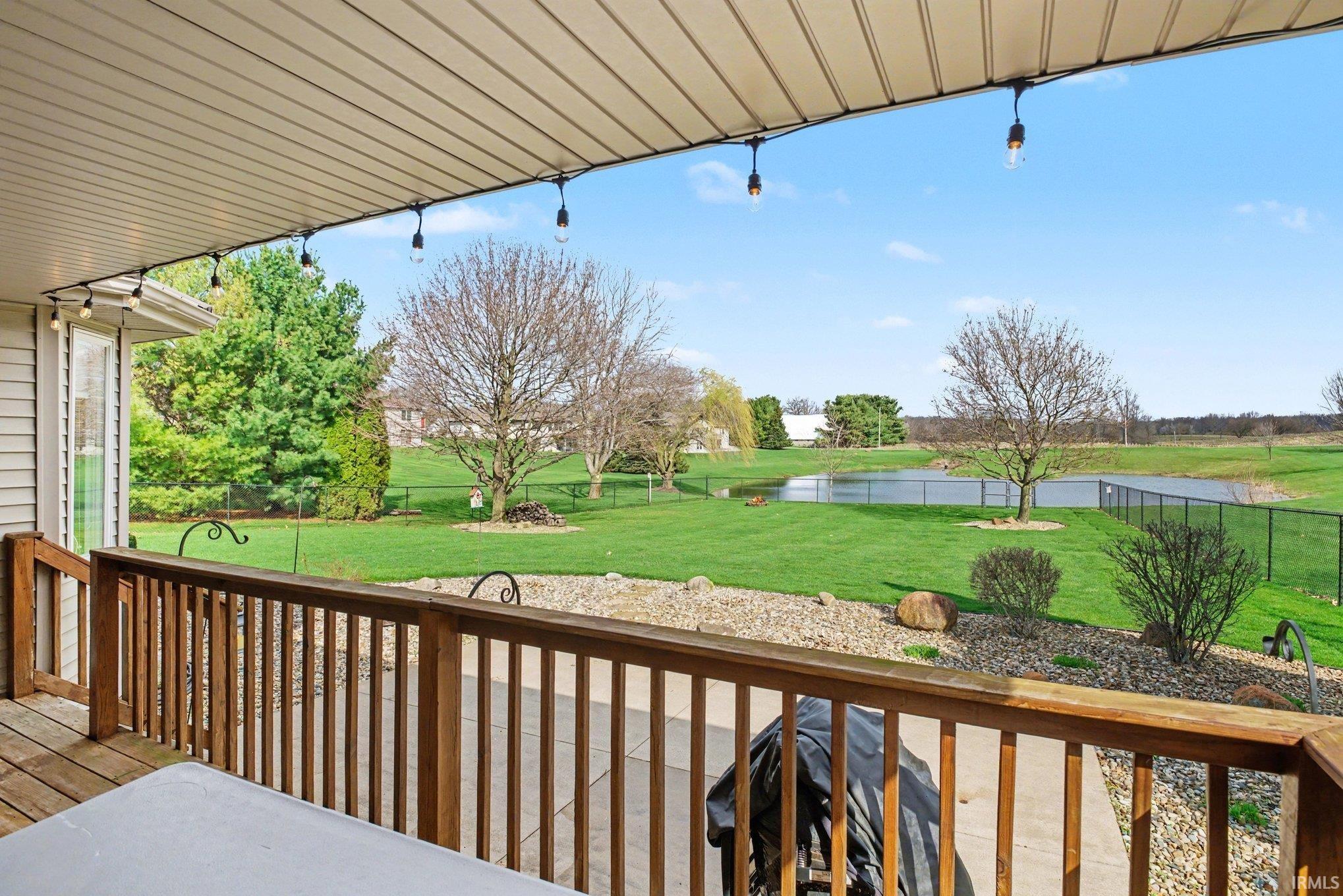 14541 Field Crest Court Middlebury IN 46540