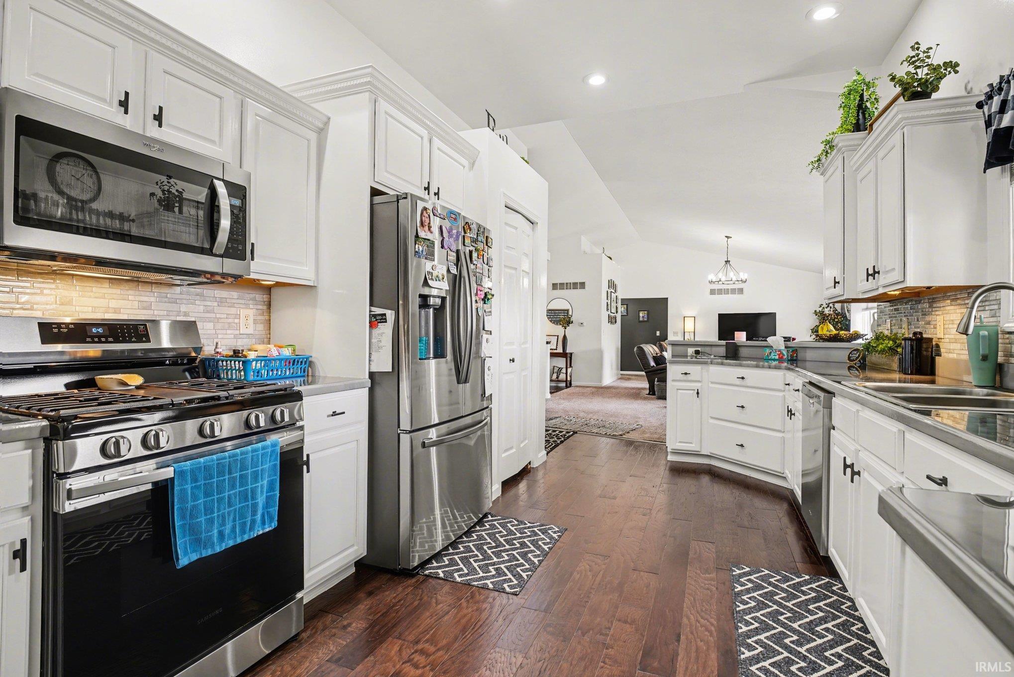 14541 Field Crest Court Middlebury IN 46540
