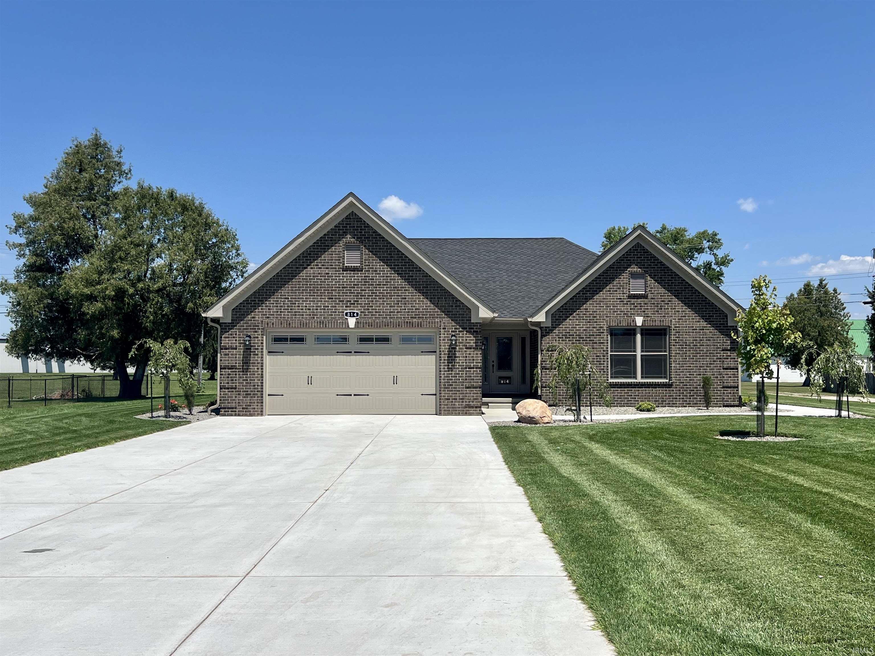814 W Washington Street Monticello IN 47960