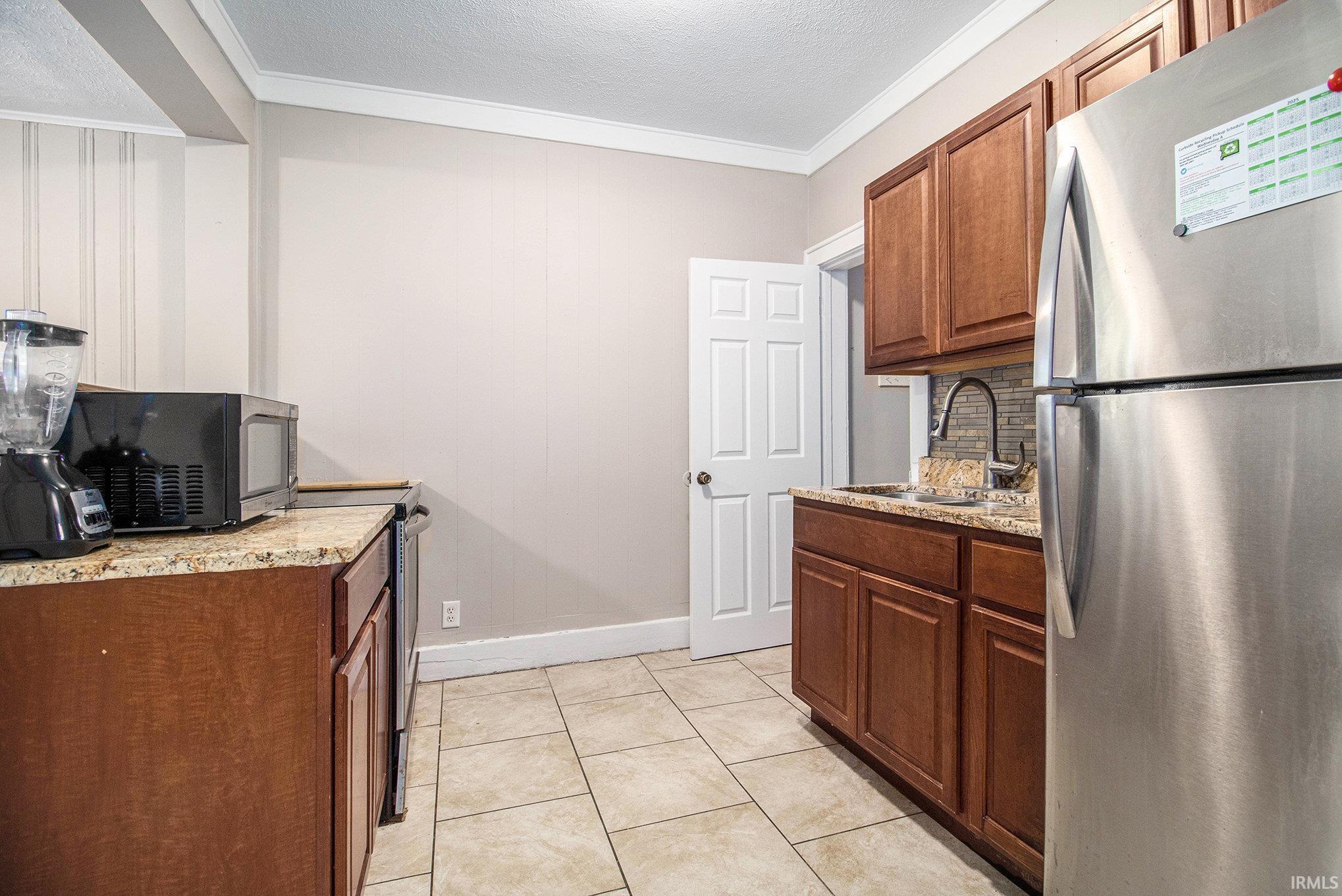 805 Miner Street South Bend IN 46617