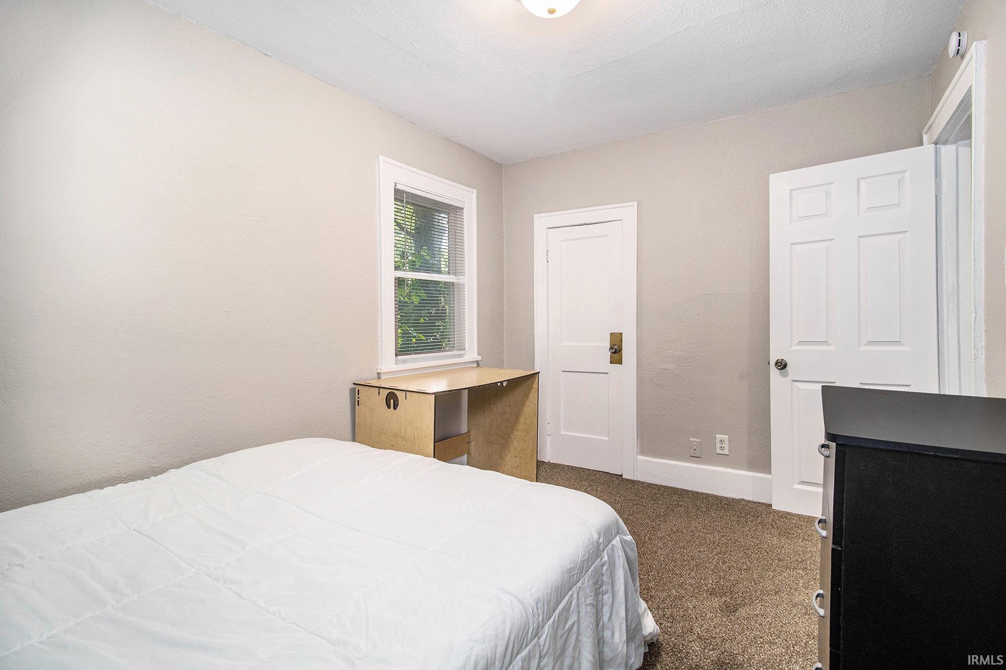 805 Miner Street South Bend IN 46617