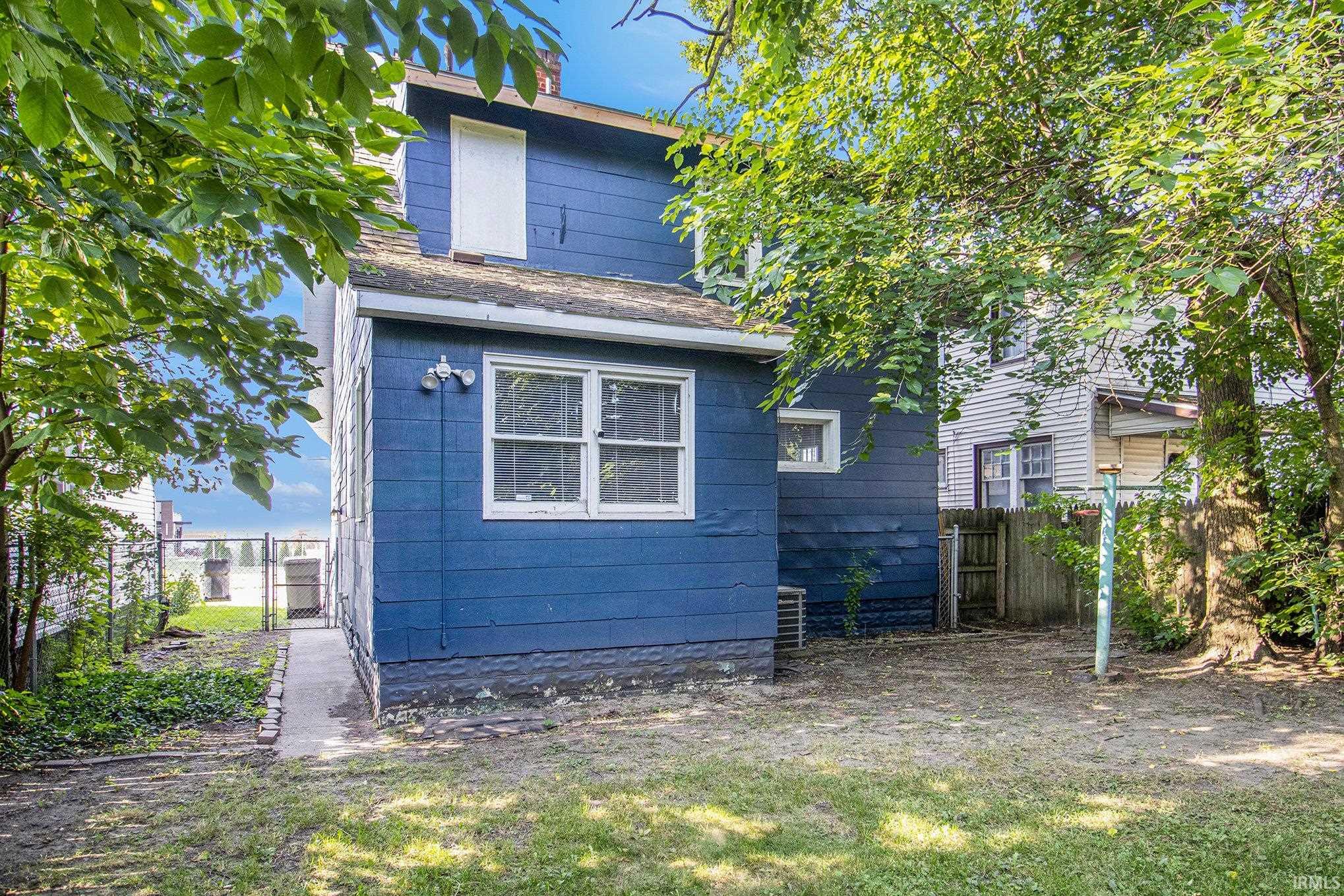 805 Miner Street South Bend IN 46617