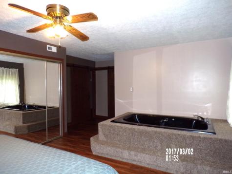 7215 E Sr 18 Road Montpelier IN 47359