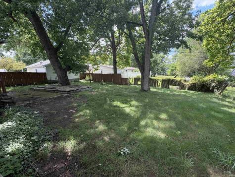 915 S Plymouth Street Culver IN 46511