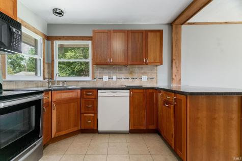 19637 Paxson Drive South Bend IN 46637