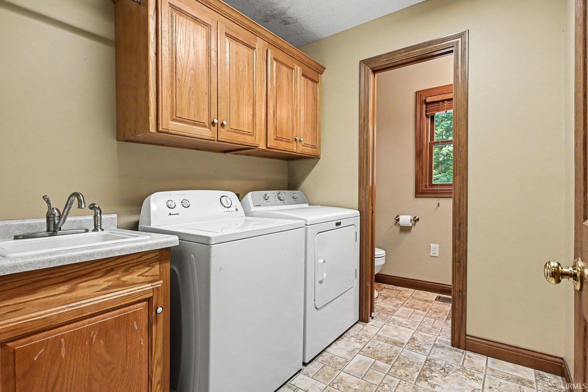 2415 W Nina Lane Warsaw IN 46580