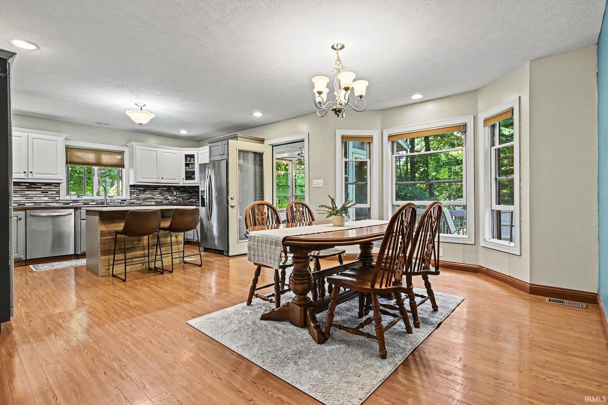 2415 W Nina Lane Warsaw IN 46580